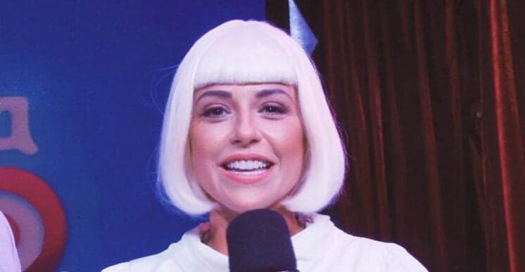 Priscila Sol revela como é a relação com o filho adolescente