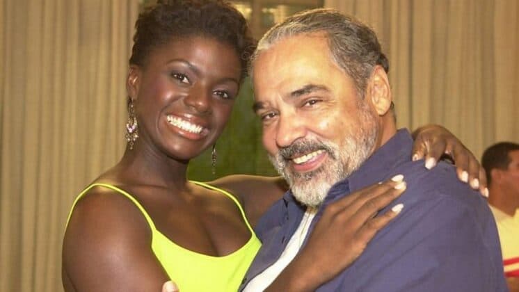 Adriana Alves, a Palmira em Celebridades, relembra novela e comemora repercussão