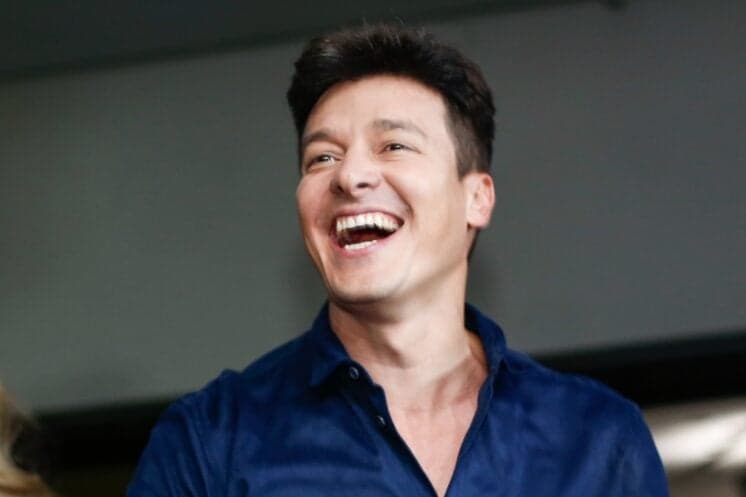 Rodrigo Faro grava programa no SBT: ''Dia muito especial e inesquecível!!!!!''