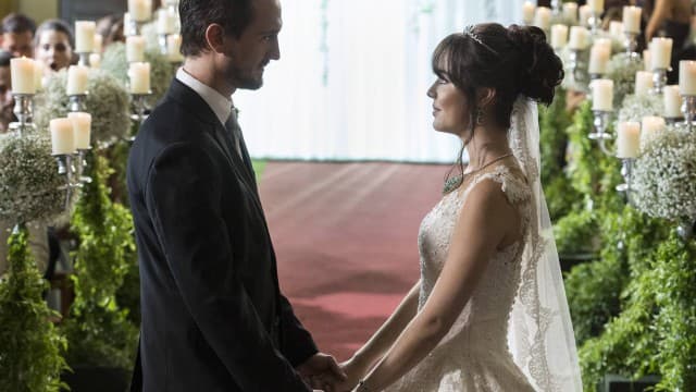 O Outro Lado do Paraíso: Laura e Rafael se casam e atores revelam detalhes da trama
