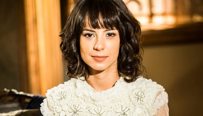 Após viver vilã em novela das 6, Andreia Horta vira apresentadora e ganha programa