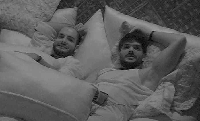 Apaixonado, Mahmoud diz que é protegido por Lucas no BBB18: "Meu príncipe"