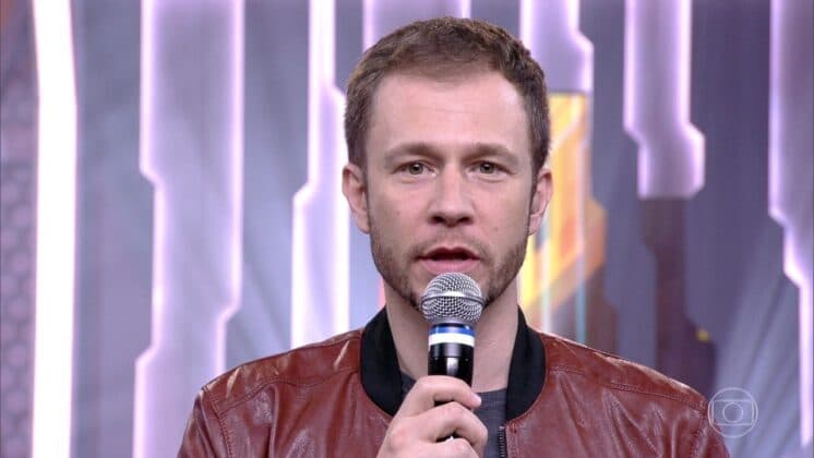 Tiago Leifert retorna com programa e aparecerá em dose dupla na Globo