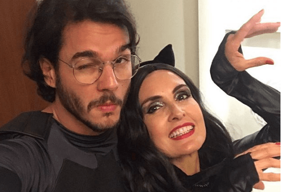 Fátima Bernardes comenta folia com o namorado e fala sobre críticas à fantasia sexy
