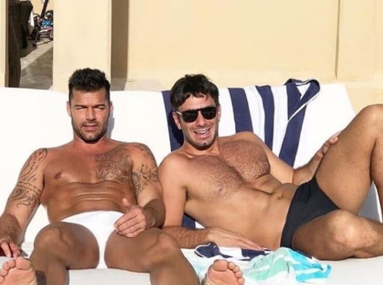 Ricky Martin se casa em segredo com artista plástico