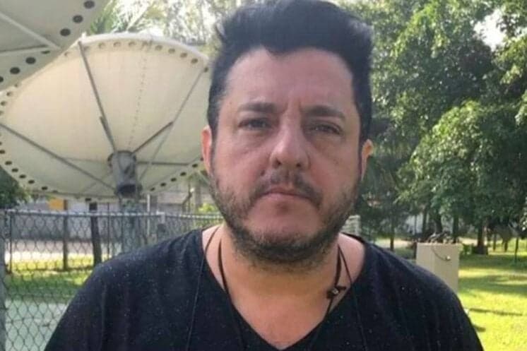 Internautas ficam chocados com semelhança da filha com o pai, Bruno