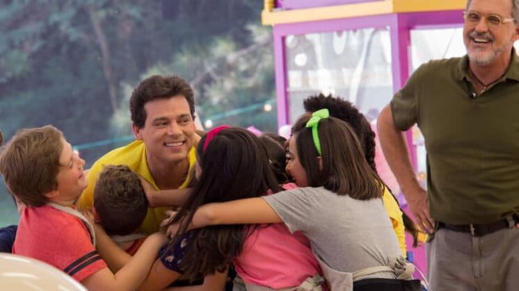 Celso Portiolli revive o Passa ou Repassa no reality Júnior Bake Off Brasil