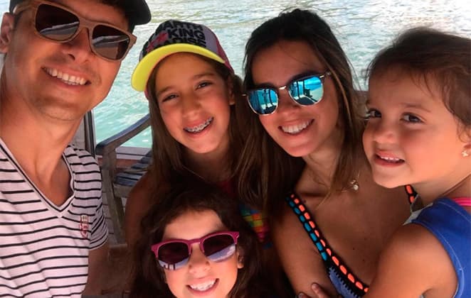 Rodrigo Faro faz 45 anos e ganha linda homenagem da esposa: "São 21 anos juntos"