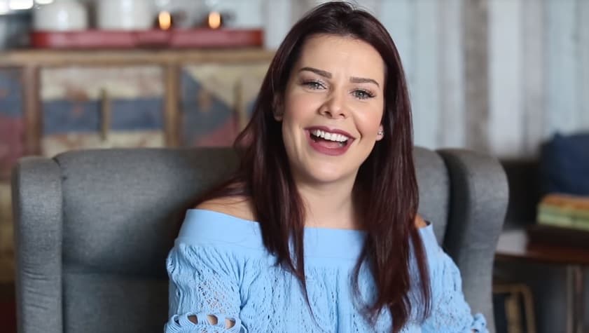 Fernanda Souza (Foto: Reprodução/Youtube)