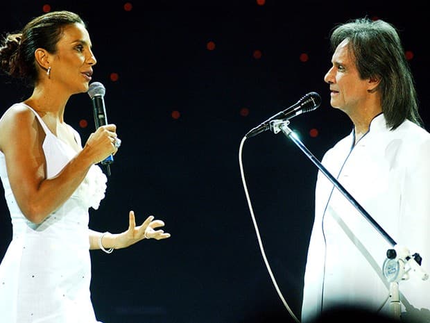 Os 5 cantores mais bem pagos do Brasil; se surpreenda ou não