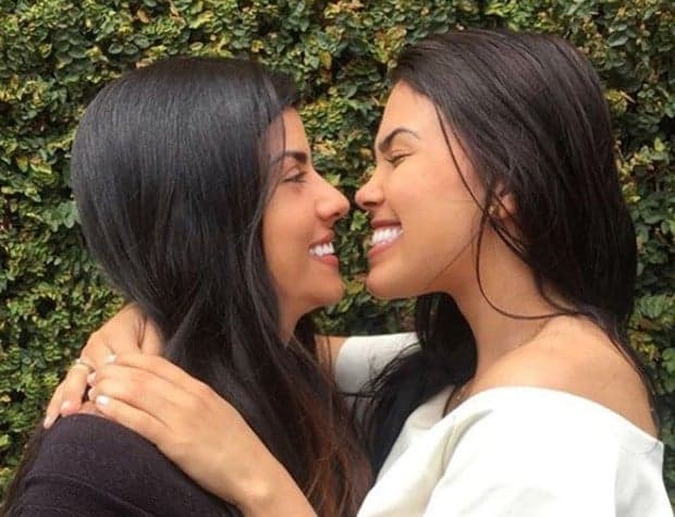 Karina Barros, bailarina do Faustão, se casa com namorada e recebe a benção de um pastor gay