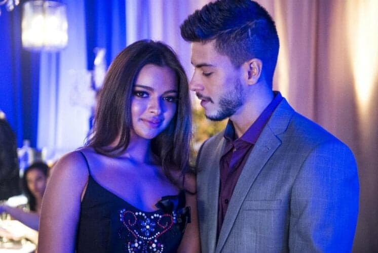 O Outro Lado do Paraíso: Na base do choro, Diego e Melissa assinam divórcio