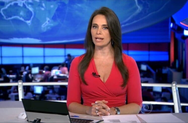 Ex apresentadora do Jornal Nacional, Carla Vilhena fala sobre saída da Globo e confessa que se sentia presa