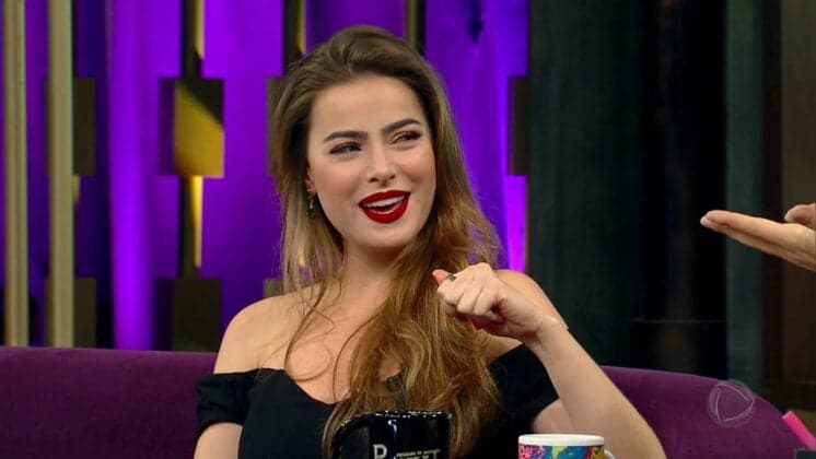 Rayanne Morais engata namoro com protagonista de novela da Record e verdade vem à tona