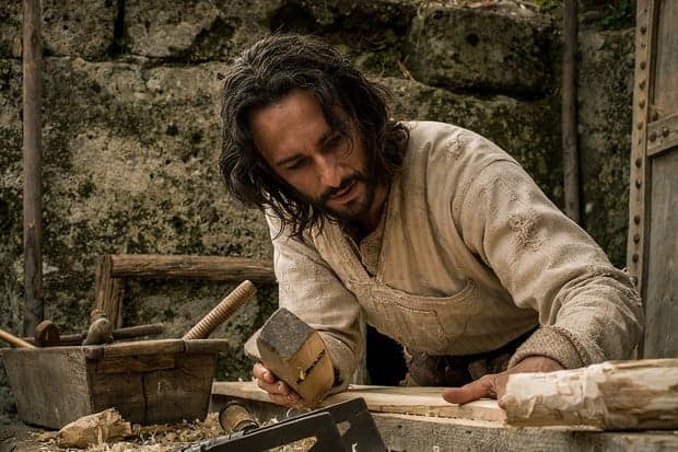 Record sonha alto e quer Rodrigo Santoro como Jesus em nova novela