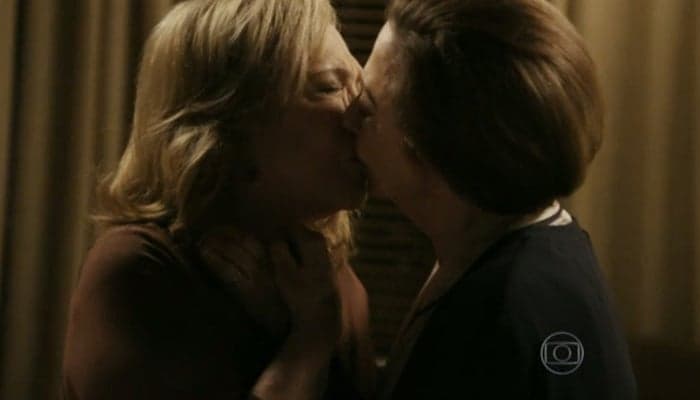 Fernanda Montenegro fala sobre assédio e relembra beijo gay em novela: "Hoje não causaria nenhum escândalo"