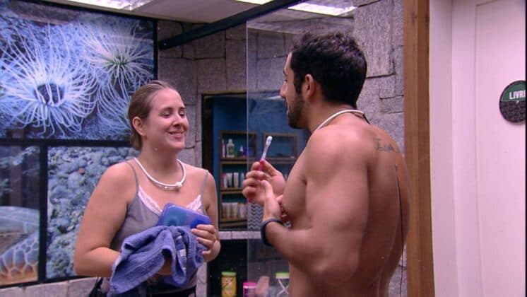 BBB18: Patrícia abre o jogo e fala de romance com Kaysar