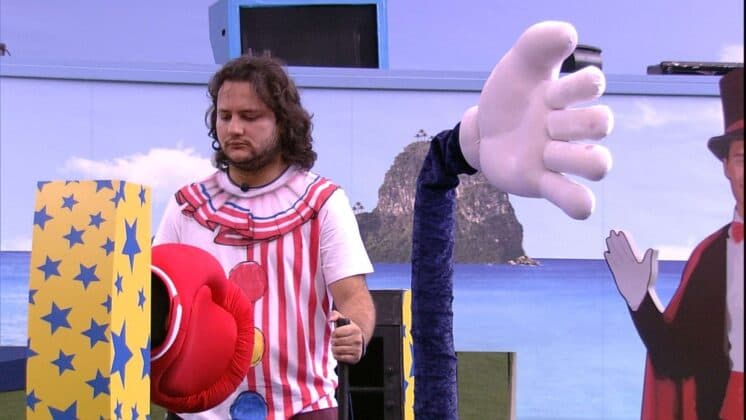 Ameaçado, Diego vence prova do anjo e ganha poder no BBB18