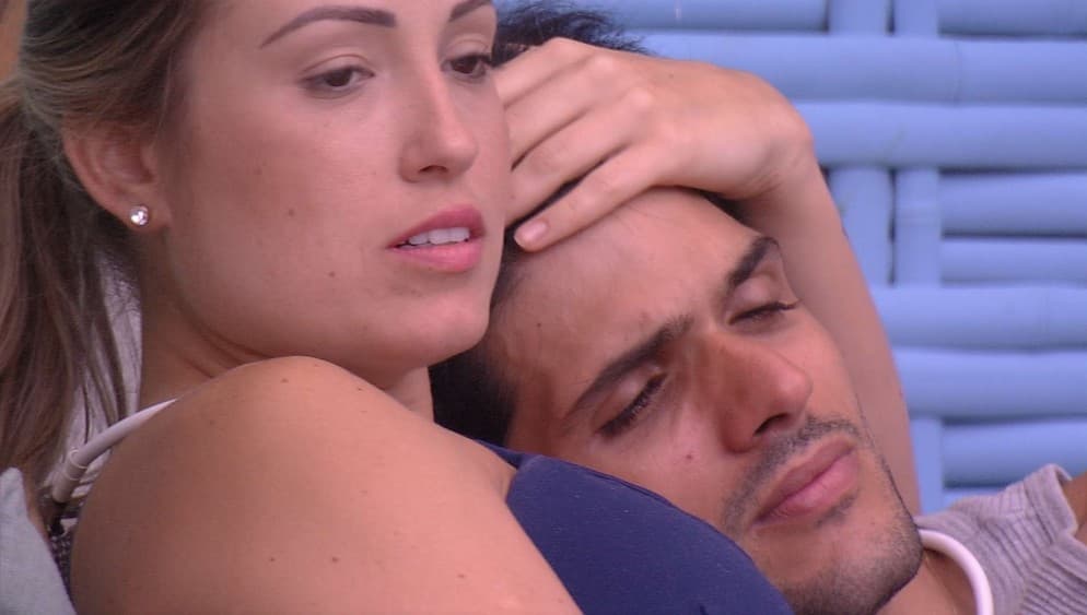 Jéssica e Lucas estão juntos (Foto: Reprodução)