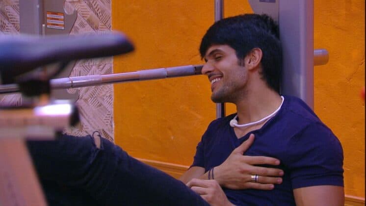 BBB18: Lucas se agita com possibilidade de noiva se envolver com namorado de Jéssica