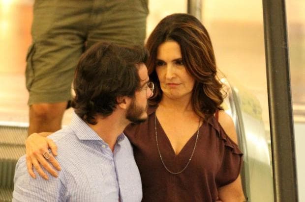 Saiba o que Fátima Bernardes fez com o namorado Tulio no São João de Pernambuco
