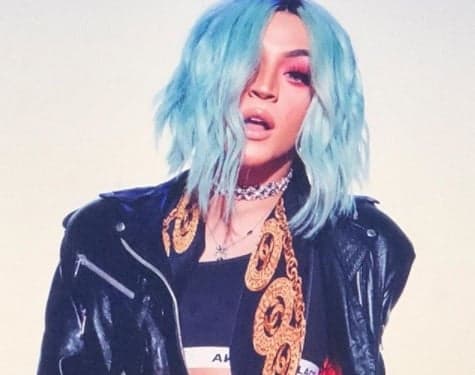 Pabllo Vittar surge completamente diferente em chamada do seu programa no Multishow