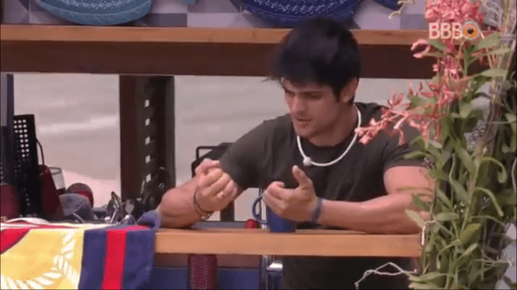 BBB18: Globo ironiza e chama Lucas de "DJ"