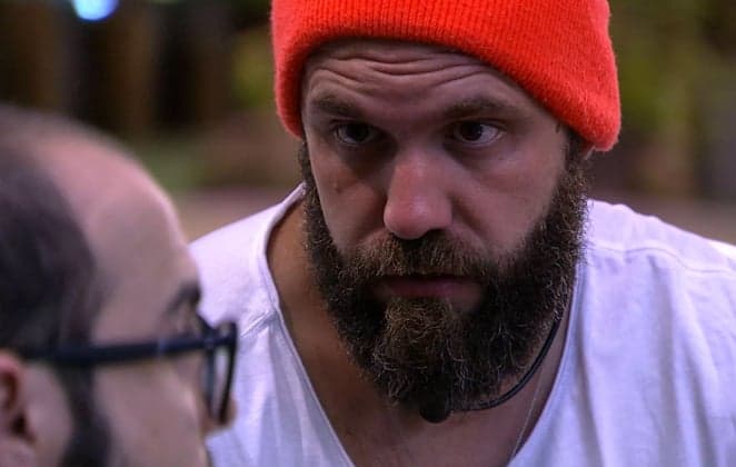 Caruso tira a barba no BBB18, fica irreconhecível e assusta: "Cara de psicopata"