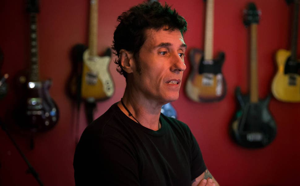 O cantor Dinho Ouro Preto (Foto: Divulgação) Coringa