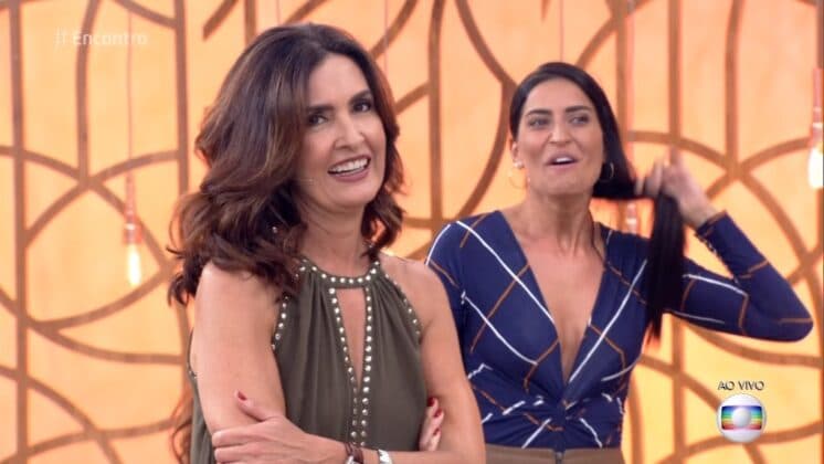 Fátima Bernardes fica constrangida no Encontro ao ver convidado fantasiado como seu ‘namorado’