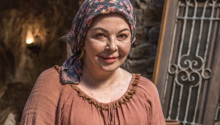 De volta à TV em Tempo de Amar, mãe de Luciana Gimenez revela ano difícil com problema de saúde