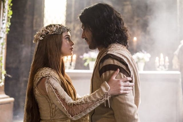 Deus Salve o Rei: Casamento de Afonso e Amália marca última cena; saiba como será