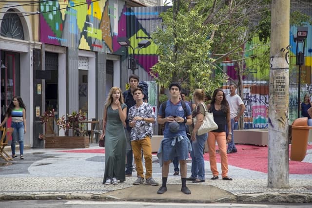 Globo reproduz bairro de Botafogo em cidade cenográfica de 5.800m² para Malhação: Vidas Brasileiras