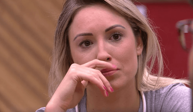 BBB18: Jéssica fica chateada com comentário e tira satisfações com Ana Clara