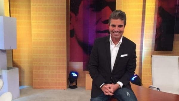 RedeTV! repete a mesma pessoa em pegadinhas diferentes, cria suspeita de armação e emissora se pronuncia