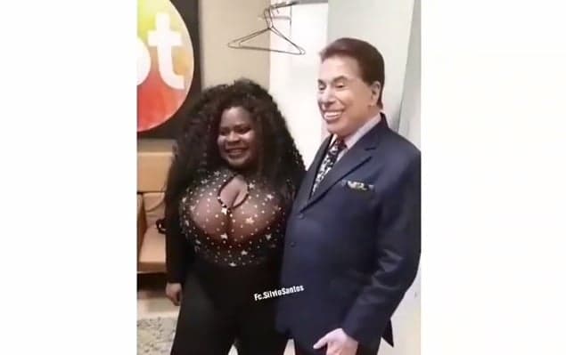 Que Tiro Foi Esse? Jojo Todynho surpreende Silvio Santos ao participar do programa