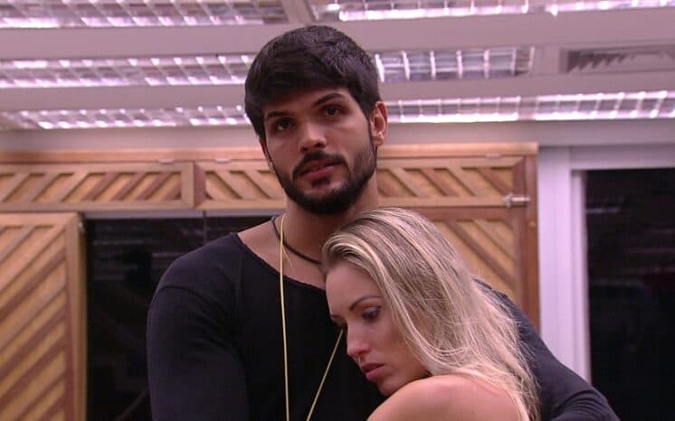 BBB18: Kaysar provoca e diz que Lucas só tem olhos para Jéssica