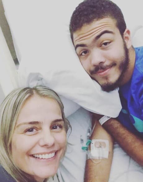 Filho de Ronaldo Fenômeno e Milene Domingues é internado em hospital de São Paulo