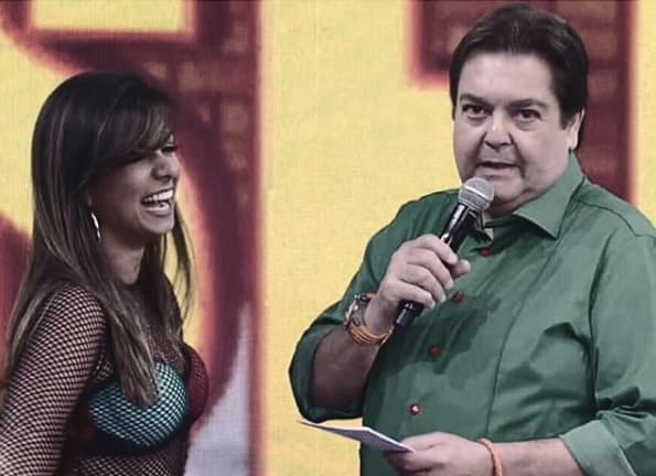 Bailarina se despede do balé do Domingão do Faustão: "A vida é feita de ciclos"