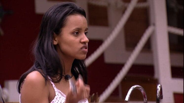 BBB18: Após discussão com Gleici, Kaysar tenta pedir desculpas: "Errei, sou um animal"