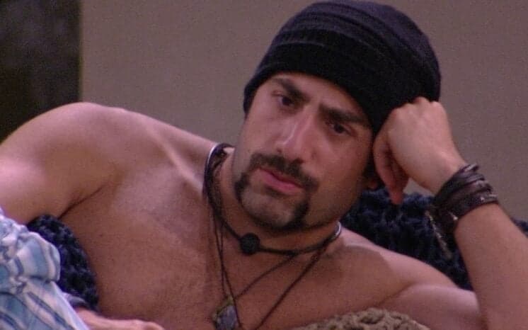 BBB18: Kaysar faz promessa inusitada, surpreende internet e justifica
