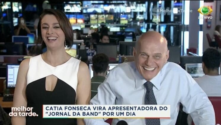 Catia Fonseca faz tour pela Band e Melhor da Tarde repercute nas redes sociais