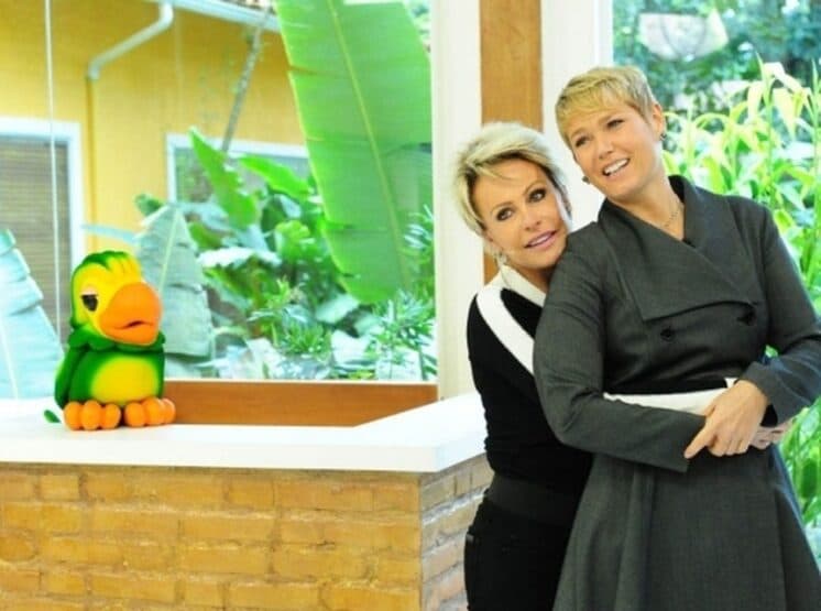 Ana Maria Braga surpreende e encerra o Mais Você com parabéns a Xuxa