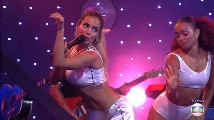 Anitta surpreende e se pronuncia sobre polêmica com Kaysar no BBB