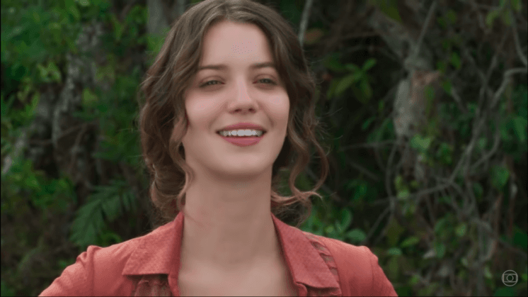 Nathalia Dill fala de sua personagem na novela Orgulho e Paixão: "Ela tem a língua muito afiada''