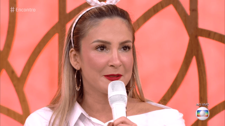 Claudia Leitte se revolta com críticas por declaração polêmica no Encontro