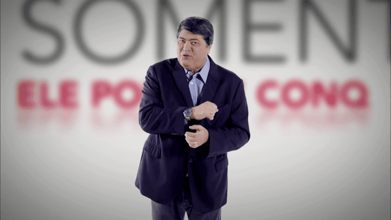 José Luiz Datena comanda o Agora é Com Datena. (Foto: Reprodução)