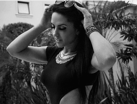 Graciele Lacerda em rede social: 'Admiro gente rica'