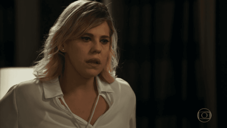O Outro Lado do Paraíso: Jô revela verdadeira identidade, surta e humilha Adriana