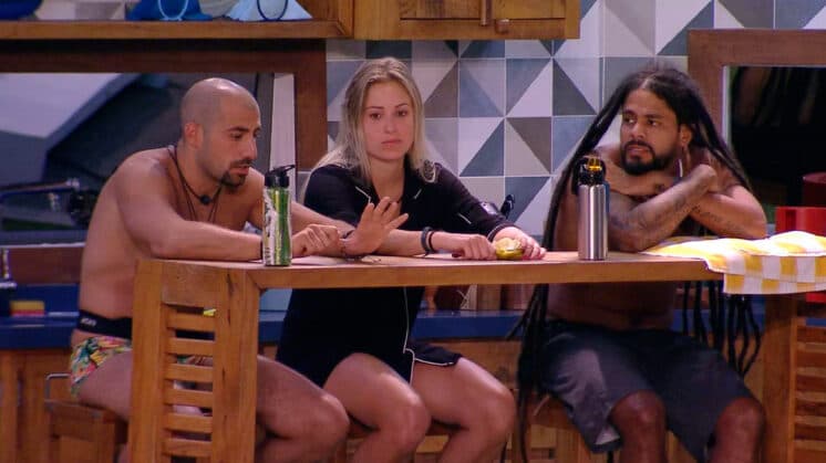 Em plena reta final, Kaysar firma aliança com Viegas e Jéssica no BBB18
